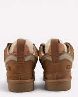 UGG Schnürschuhe