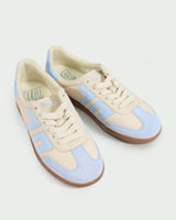 Back 70 Sneaker