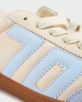 Back 70 Sneaker