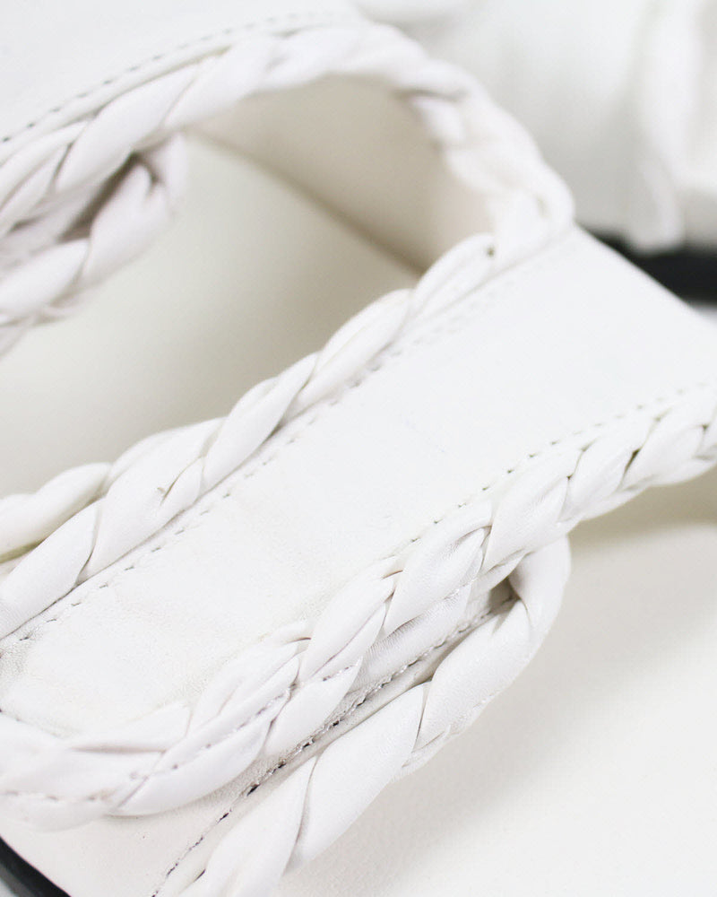 Elena Iachi Pantoletten