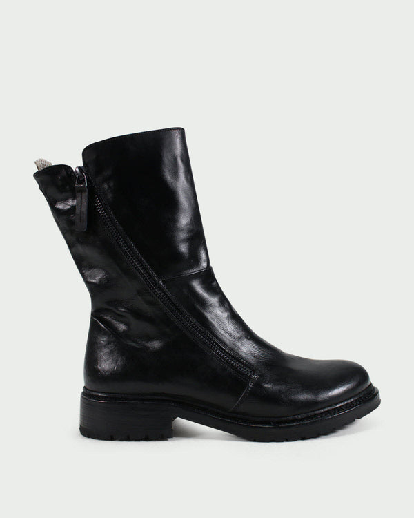 Cordwainer Stiefel Absatz